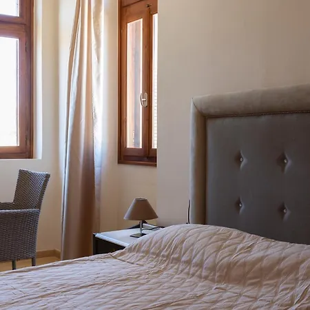 Narkissos 'superb' 4* Hanya