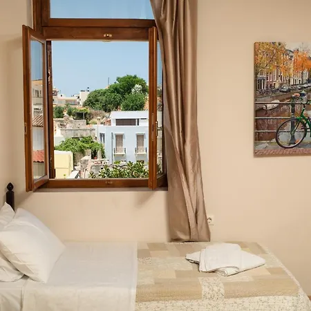 Narkissos 'superb' Chania (Crete)