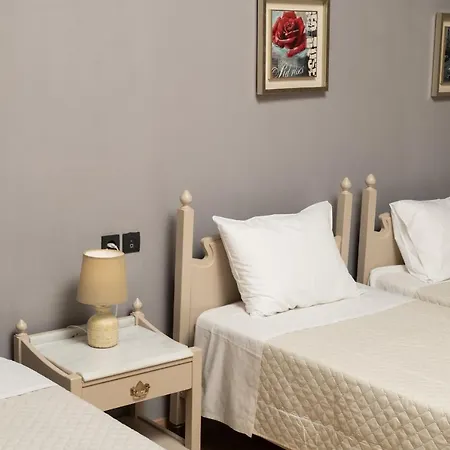 Narkissos 'superb' Guest house *