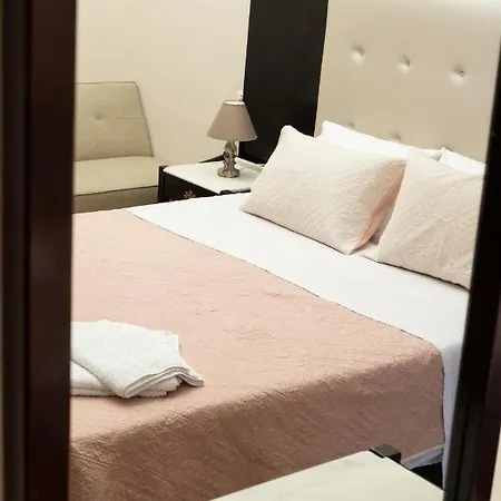 Narkissos 'superb' Guest house *