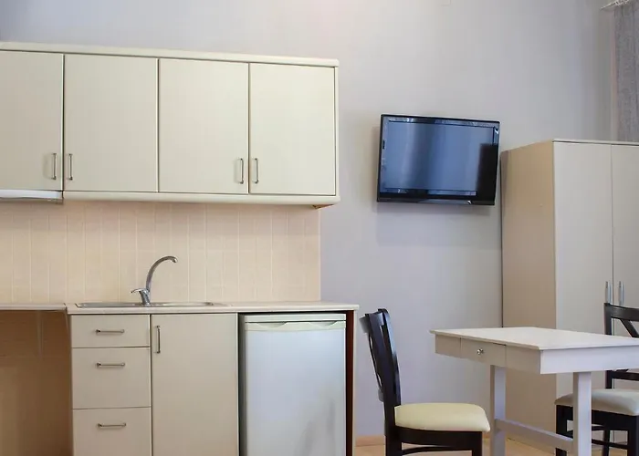 Narkissos 'superb' 3* Chania (Crete)