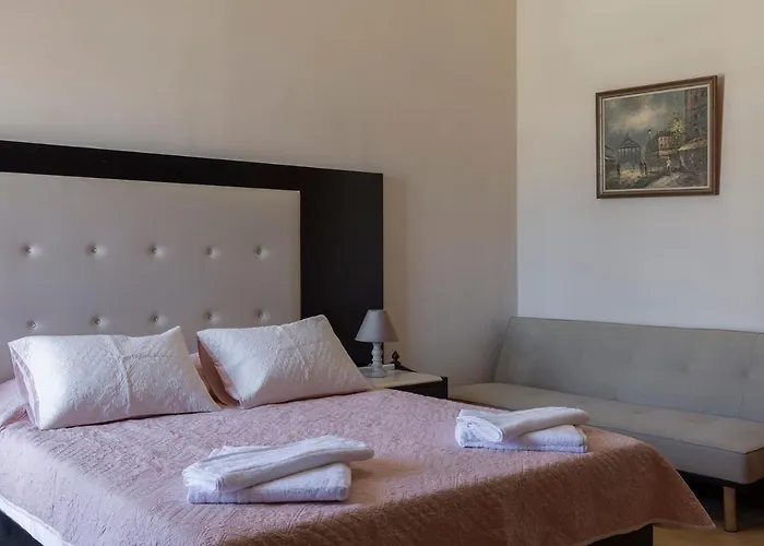 Narkissos 'superb' Guest house 3*