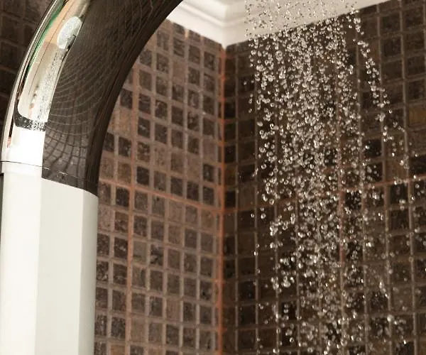 Narkissos 'superb' Guest house 3*