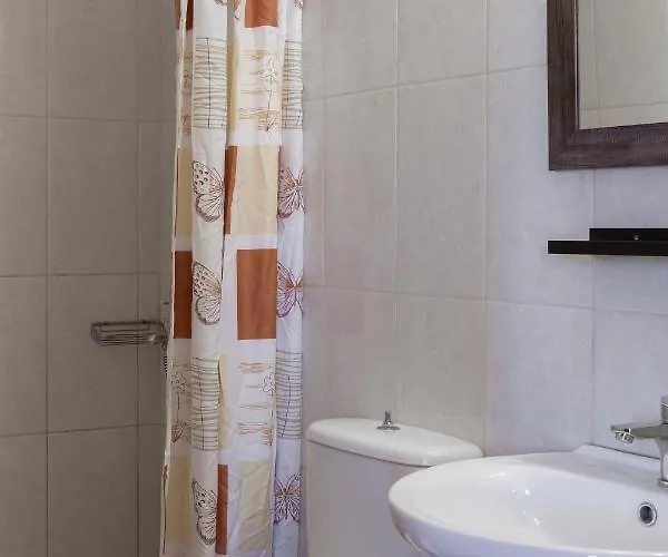 Narkissos 'superb' Πανσιόν