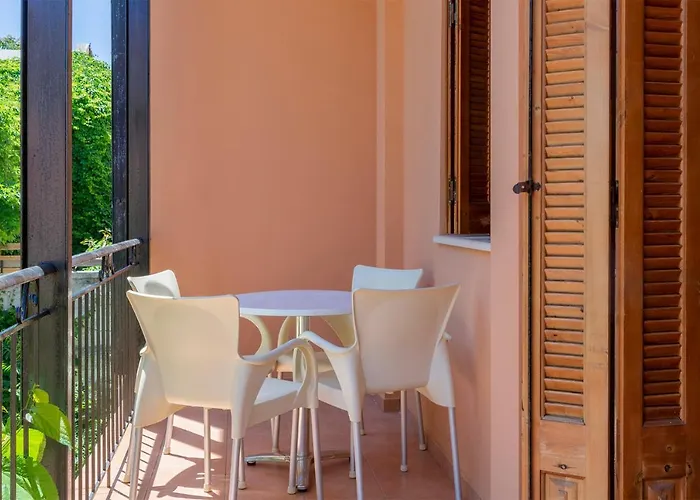 Narkissos 'superb' 3*