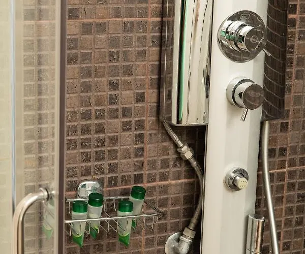 Narkissos 'superb' 3*