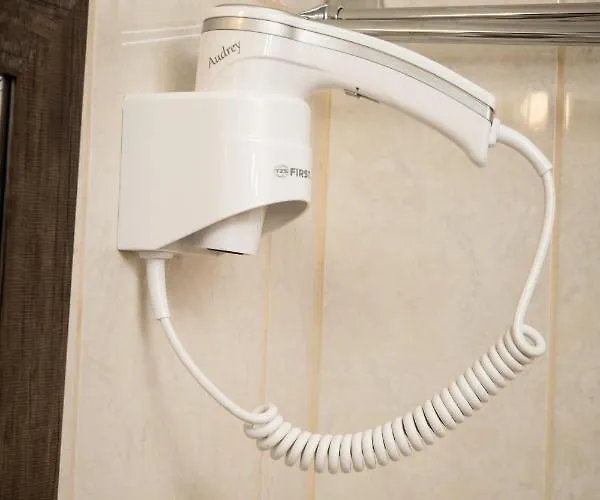 Narkissos 'superb' 3* Chania (Crete)