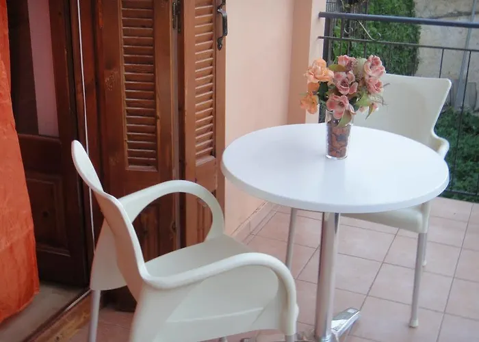 Narkissos 'superb' 3*